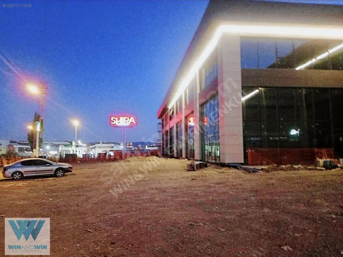 SHİRA TİCARET MERKEZİNDE 3.200 m2 KİRALIK DÜKKAN